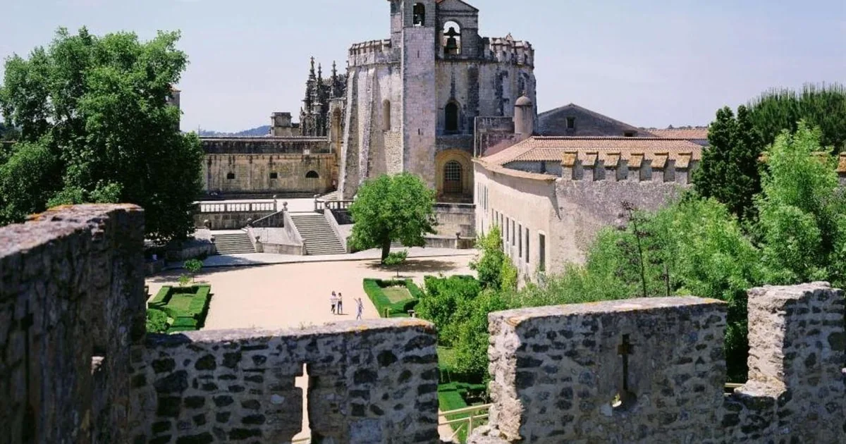 Tomar: Convent of Christ and Templar Castle Tour Ticket