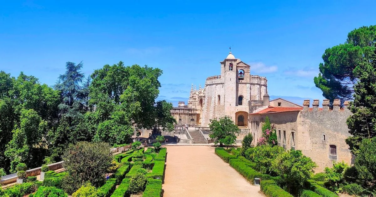 Walking Tomar: Templar Secrets & Convent of Christ Included