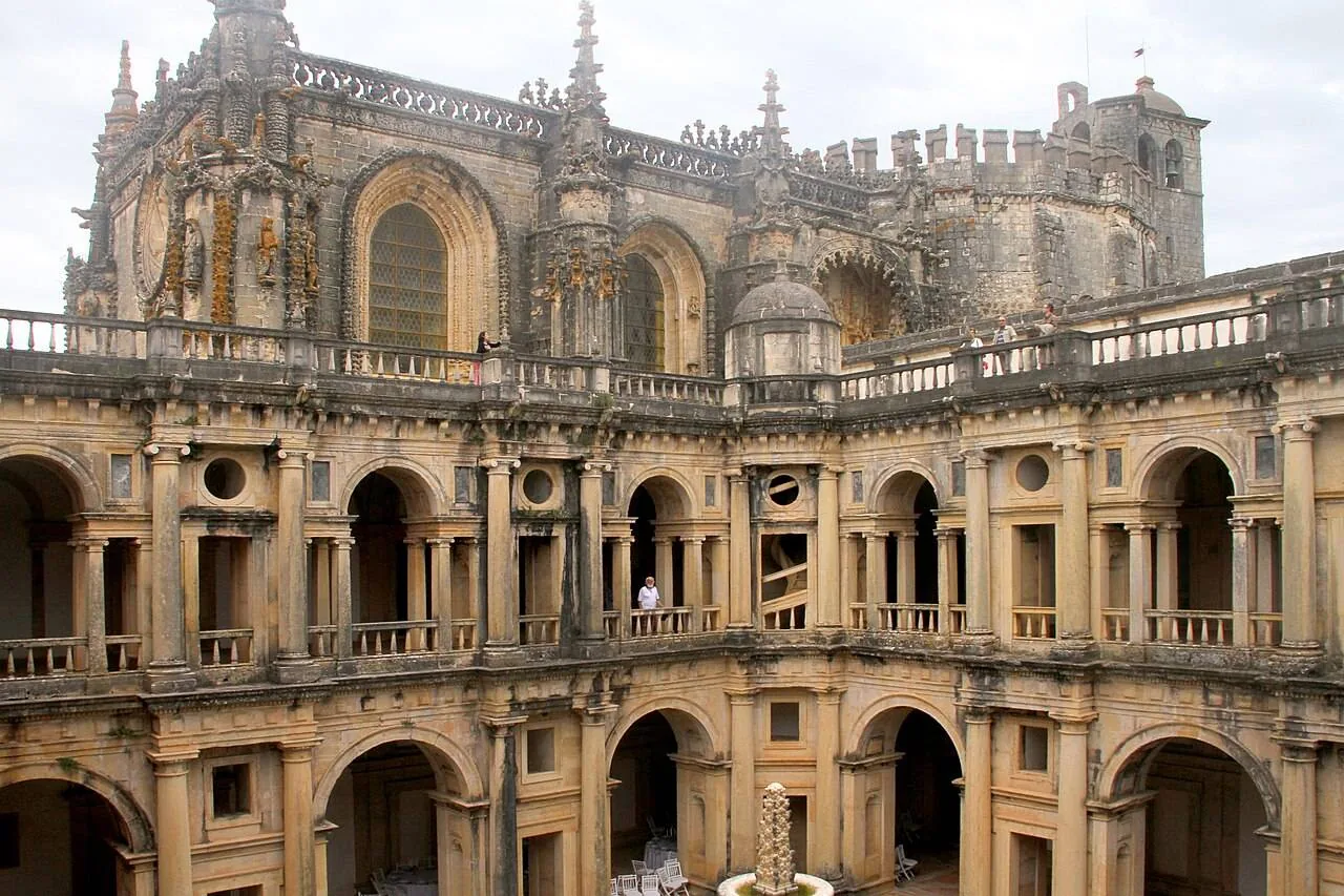 The Claustro de D. João III, two storeys of Renaissance arcading